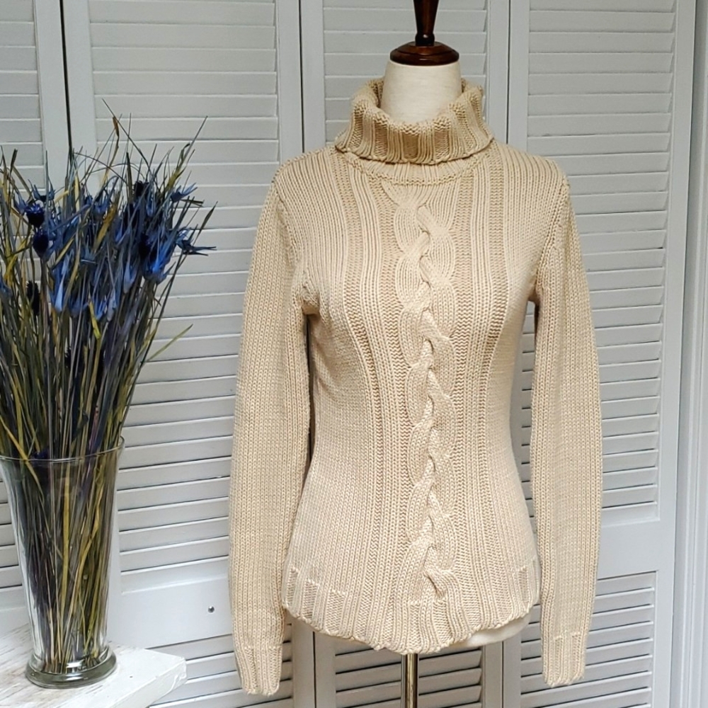 Harold's Size XS Tan Chunky Cable Knit Turtleneck.
